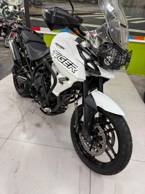 TRIUMPH Tiger 800 XRX, Foto 10