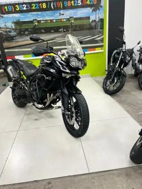 TRIUMPH Tiger 800 XRX, Foto 1