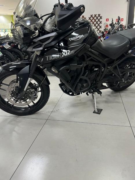TRIUMPH Tiger 800 XRX, Foto 9