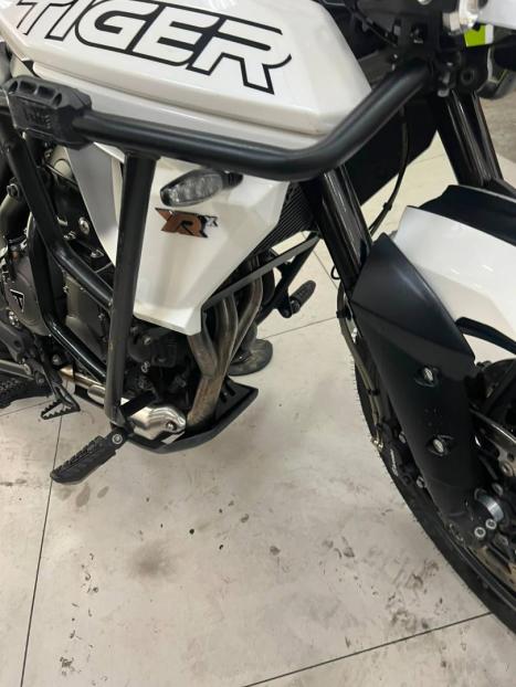 TRIUMPH Tiger 800 XRX, Foto 5