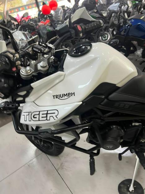 TRIUMPH Tiger 800 XRX, Foto 9