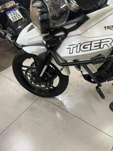 TRIUMPH Tiger 800 XRX, Foto 10