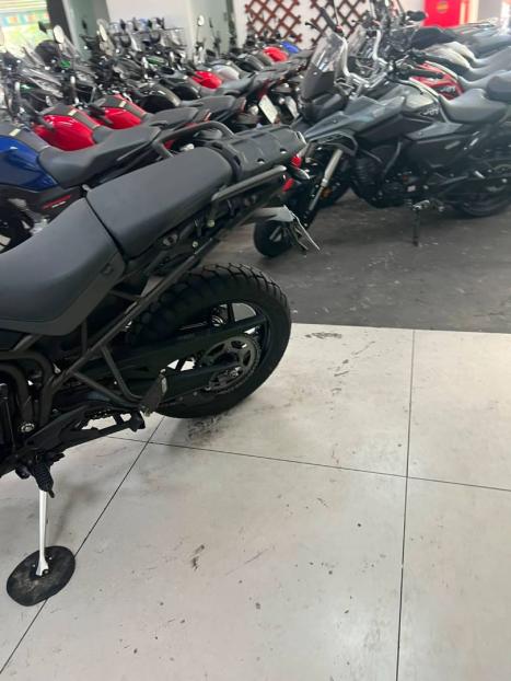 TRIUMPH Tiger 800 XRX, Foto 11