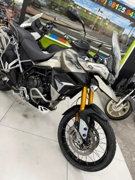 TRIUMPH Tiger 900 RALLY PR�, Foto 10