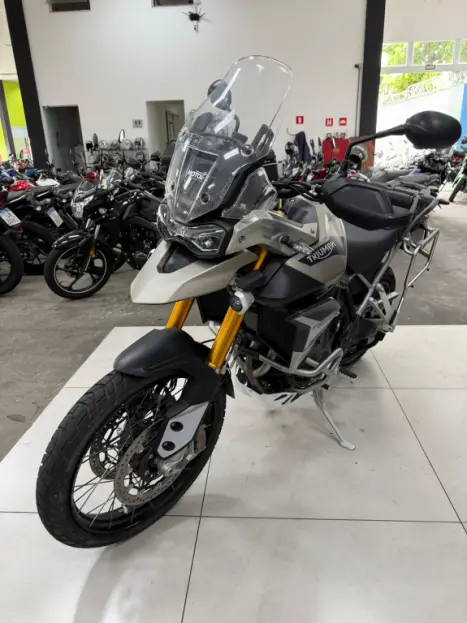 TRIUMPH Tiger 900 RALLY PR�, Foto 14