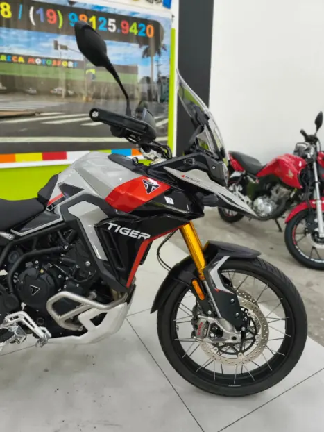 TRIUMPH Tiger 900 RALLY PR�, Foto 2