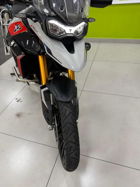 TRIUMPH Tiger 900 RALLY PR�, Foto 3