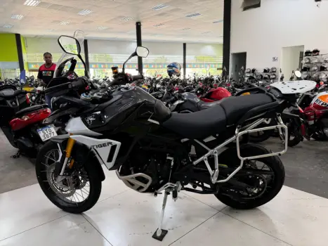 TRIUMPH Tiger 900 RALLY PR�, Foto 14