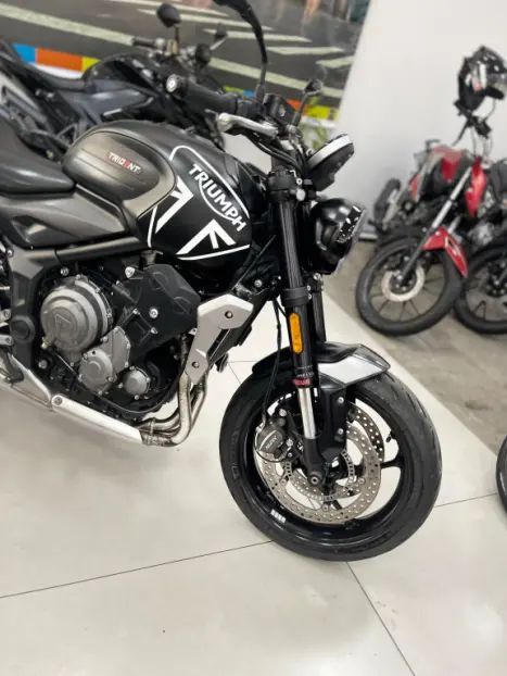 TRIUMPH Trident 660 , Foto 10