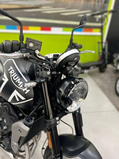 TRIUMPH Trident 660 , Foto 4