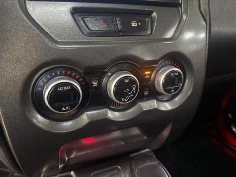 TROLLER T4 3.2 TGV 4X4 TURBO DIESEL INTERCOOLER, Foto 12 TROLLER T4 3.2 TGV 4X4 TURBO DIESEL INTERCOOLER, Foto 12