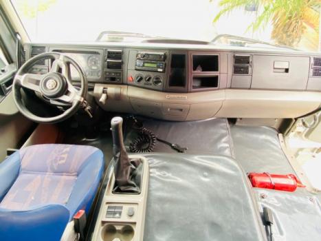 VOLKSWAGEN 25-370 CL , Foto 4