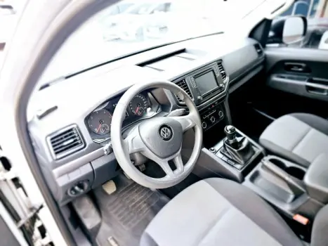 VOLKSWAGEN Amarok 2.0 16V 4X4 SE CABINE DUPLA TURBO INTERCOOLER, Foto 4 VOLKSWAGEN Amarok 2.0 16V 4X4 SE CABINE DUPLA TURBO INTERCOOLER, Foto 4