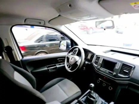 VOLKSWAGEN Amarok 2.0 16V 4X4 SE CABINE DUPLA TURBO INTERCOOLER, Foto 18 VOLKSWAGEN Amarok 2.0 16V 4X4 SE CABINE DUPLA TURBO INTERCOOLER, Foto 18