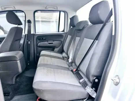 VOLKSWAGEN Amarok 2.0 16V 4X4 SE CABINE DUPLA TURBO INTERCOOLER, Foto 19 VOLKSWAGEN Amarok 2.0 16V 4X4 SE CABINE DUPLA TURBO INTERCOOLER, Foto 19