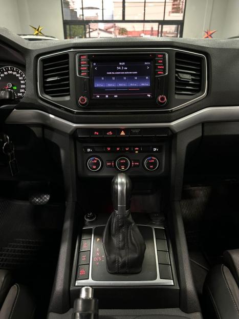 VOLKSWAGEN Amarok 2.0 16V 4X4 CABINE DUPLA HIGHLINE EXTREME TURBO INTERCOOLER AUTOMÁTICO, Foto 11 VOLKSWAGEN Amarok 2.0 16V 4X4 CABINE DUPLA HIGHLINE EXTREME TURBO INTERCOOLER AUTOMÁTICO, Foto 11