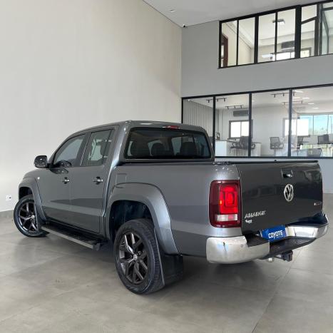 VOLKSWAGEN Amarok 2.0 16V 4X4 CABINE DUPLA HIGHLINE TURBO INTERCOOLER AUTOMÁTICO, Foto 5 VOLKSWAGEN Amarok 2.0 16V 4X4 CABINE DUPLA HIGHLINE TURBO INTERCOOLER AUTOMÁTICO, Foto 5