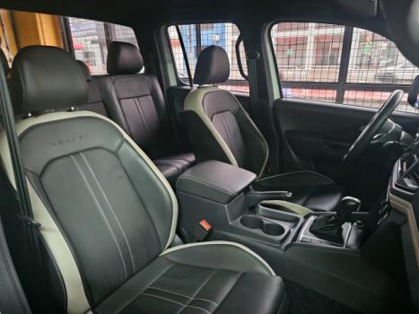 VOLKSWAGEN Amarok 3.0 V6 CABINE DUPLA HIGHLINE 4X4 TURBO INTERCOOLER AUTOMTICO, Foto 6