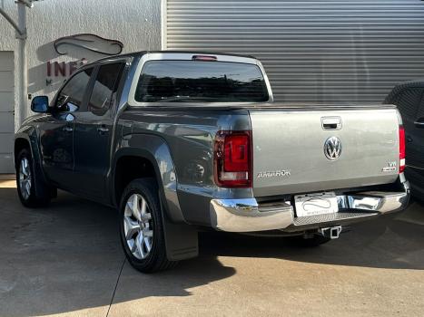 VOLKSWAGEN Amarok 3.0 V6 CABINE DUPLA HIGHLINE 4X4 TURBO INTERCOOLER AUTOM�TICO, Foto 2