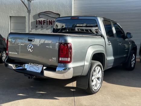 VOLKSWAGEN Amarok 3.0 V6 CABINE DUPLA HIGHLINE 4X4 TURBO INTERCOOLER AUTOM�TICO, Foto 4