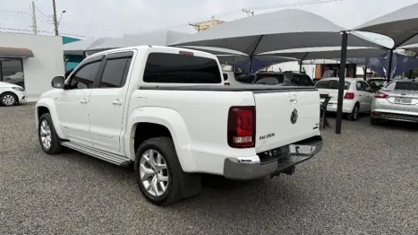VOLKSWAGEN Amarok 3.0 V6 CABINE DUPLA HIGHLINE 4X4 TURBO INTERCOOLER AUTOM�TICO, Foto 4