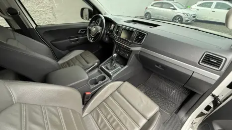 VOLKSWAGEN Amarok 3.0 V6 CABINE DUPLA HIGHLINE 4X4 TURBO INTERCOOLER AUTOM�TICO, Foto 10