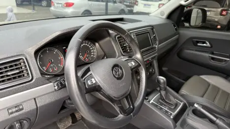 VOLKSWAGEN Amarok 3.0 V6 CABINE DUPLA HIGHLINE 4X4 TURBO INTERCOOLER AUTOM�TICO, Foto 12