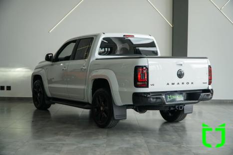 VOLKSWAGEN Amarok 3.0 V6 CABINE DUPLA HIGHLINE 4X4 TURBO INTERCOOLER AUTOM�TICO, Foto 4