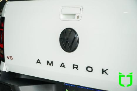 VOLKSWAGEN Amarok 3.0 V6 CABINE DUPLA HIGHLINE 4X4 TURBO INTERCOOLER AUTOM�TICO, Foto 8