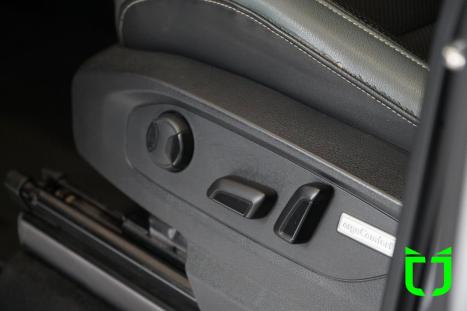 VOLKSWAGEN Amarok 3.0 V6 CABINE DUPLA HIGHLINE EXTREME 4X4 TURBO INTERCOOLER AUTOM�TICO, Foto 14