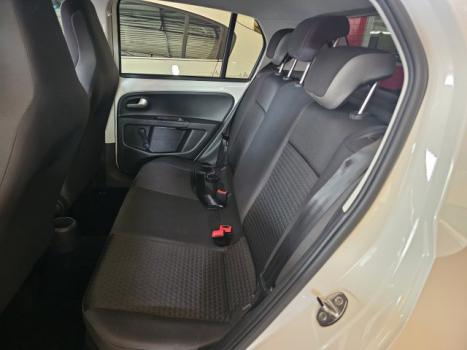 VOLKSWAGEN Cross UP 1.0 12V 4P TSI FLEX, Foto 5