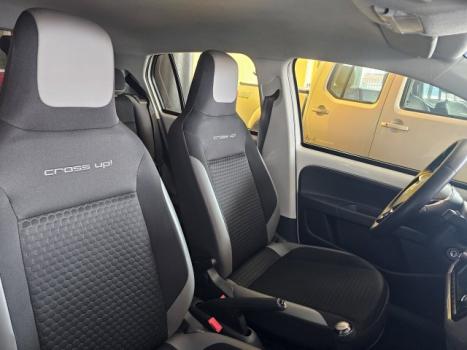 VOLKSWAGEN Cross UP 1.0 12V 4P TSI FLEX, Foto 7