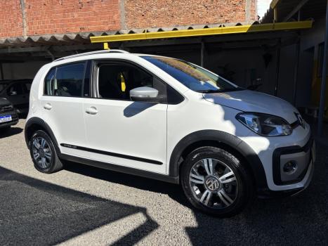 VOLKSWAGEN Cross UP 1.0 12V 4P TSI FLEX, Foto 6