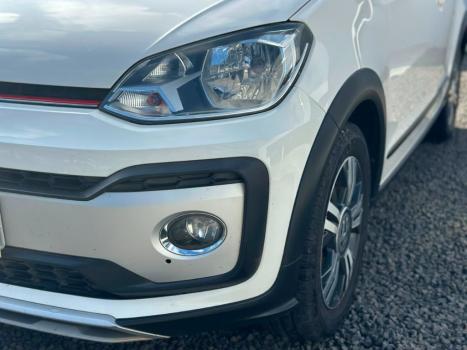 VOLKSWAGEN Cross UP 1.0 12V 4P TSI FLEX, Foto 4