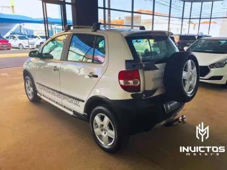 VOLKSWAGEN Crossfox 1.6 4P FLEX, Foto 6