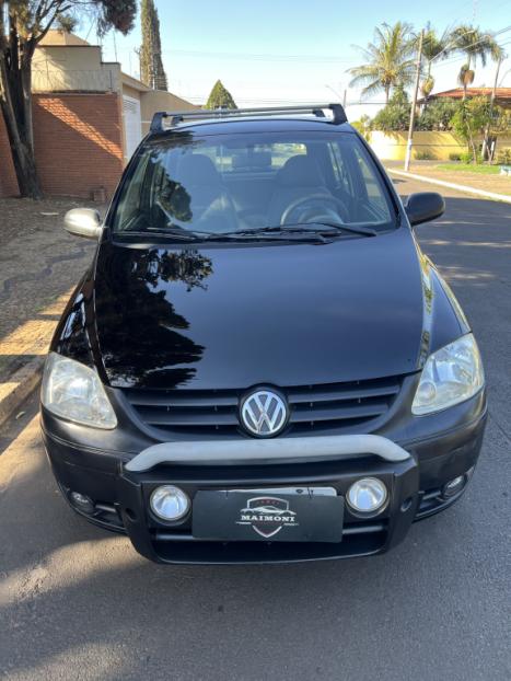 VOLKSWAGEN Crossfox 1.6 4P FLEX, Foto 3 VOLKSWAGEN Crossfox 1.6 4P FLEX, Foto 3