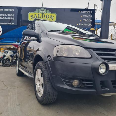 VOLKSWAGEN Crossfox 1.6 4P FLEX, Foto 3 VOLKSWAGEN Crossfox 1.6 4P FLEX, Foto 3