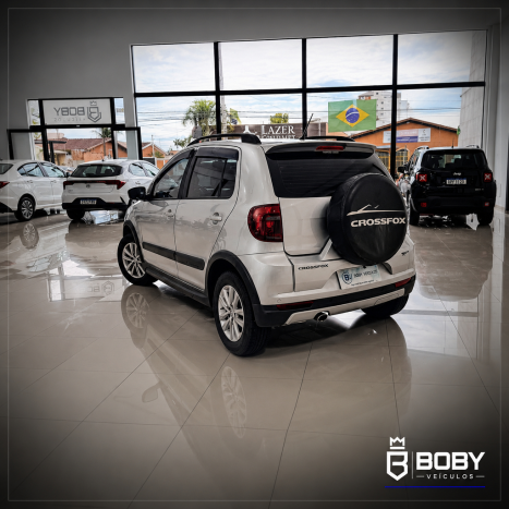 VOLKSWAGEN Crossfox 1.6 4P FLEX, Foto 8