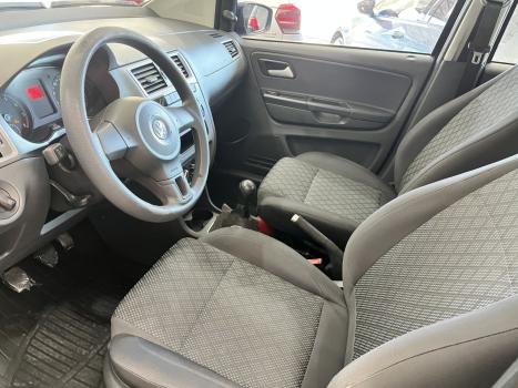 VOLKSWAGEN Fox 1.0 4P TRENDLINE FLEX, Foto 2