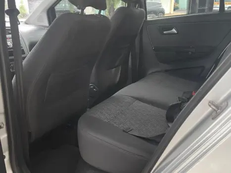 VOLKSWAGEN Fox 1.0 4P FLEX, Foto 4