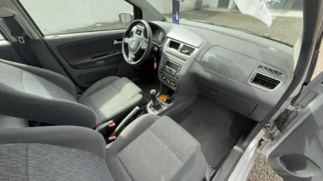 VOLKSWAGEN Fox 1.0 FLEX, Foto 13