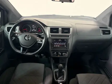 VOLKSWAGEN Fox 1.6 4P EXTREME FLEX, Foto 7 VOLKSWAGEN Fox 1.6 4P EXTREME FLEX, Foto 7