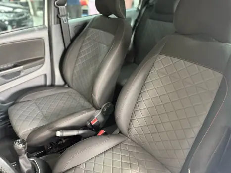 VOLKSWAGEN Fox 1.6 4P EXTREME FLEX, Foto 10 VOLKSWAGEN Fox 1.6 4P EXTREME FLEX, Foto 10