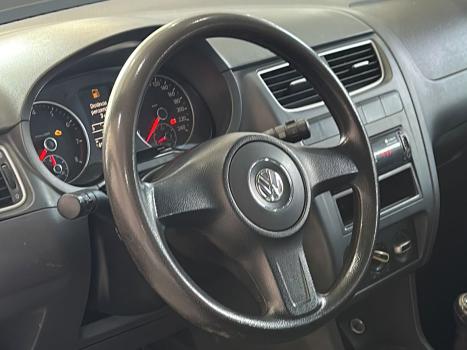 VOLKSWAGEN Fox 1.6 4P BLUEMOTION FLEX, Foto 6 VOLKSWAGEN Fox 1.6 4P BLUEMOTION FLEX, Foto 6