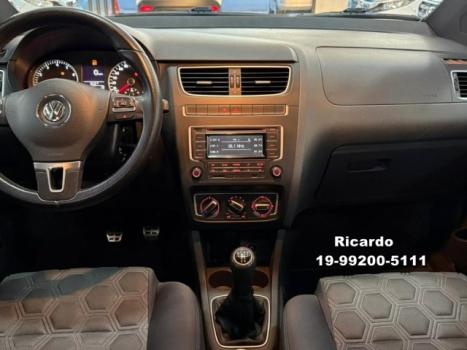 VOLKSWAGEN Fox 1.6 4P SELEÇÃO FLEX, Foto 5 VOLKSWAGEN Fox 1.6 4P SELEÇÃO FLEX, Foto 5