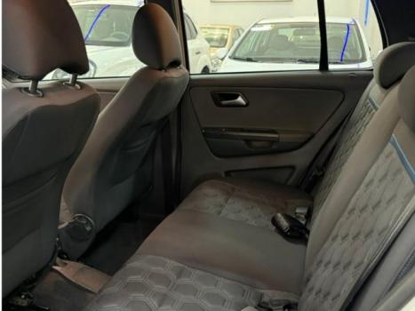 VOLKSWAGEN Fox 1.6 4P SELEÇÃO FLEX, Foto 7 VOLKSWAGEN Fox 1.6 4P SELEÇÃO FLEX, Foto 7