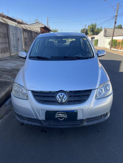 VOLKSWAGEN Fox 1.6 4P PLUS FLEX, Foto 3 VOLKSWAGEN Fox 1.6 4P PLUS FLEX, Foto 3