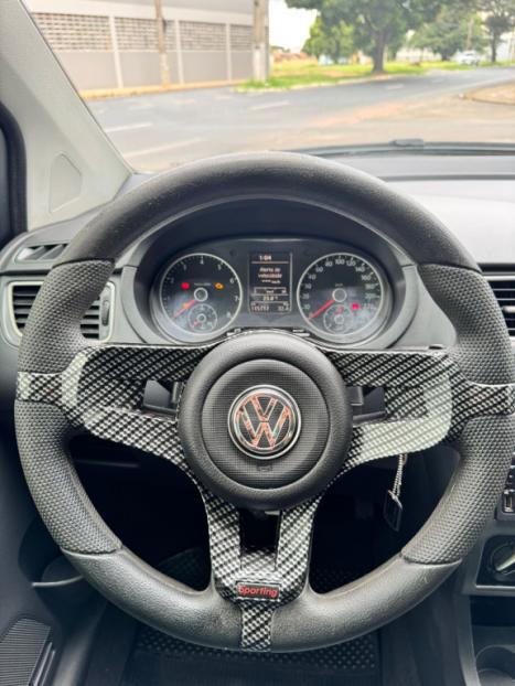 VOLKSWAGEN Fox 1.6 4P BLUEMOTION FLEX, Foto 9