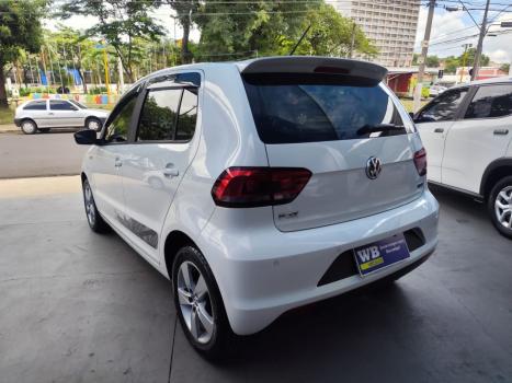 VOLKSWAGEN Fox 1.6 4P ROCK IN RIO FLEX, Foto 4