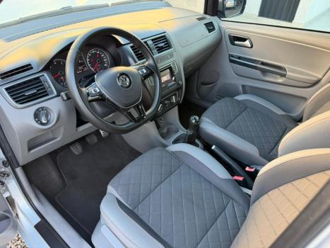 VOLKSWAGEN Fox 1.6 4P HIGHLINE FLEX, Foto 9